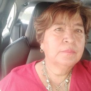 Meet your Posher, Rosa esperanza